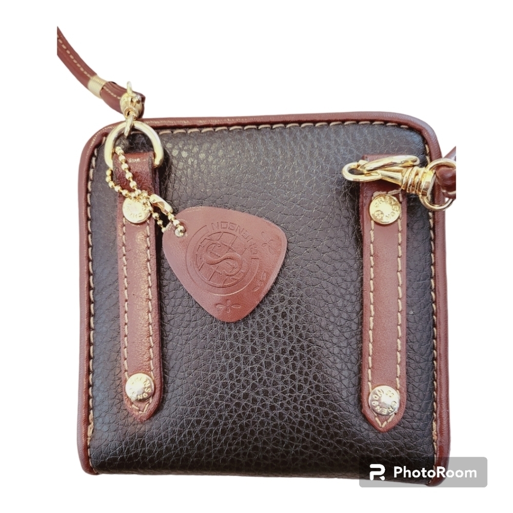 Vintage Purse with built in wallet and card slots - Picture 7 of 9
